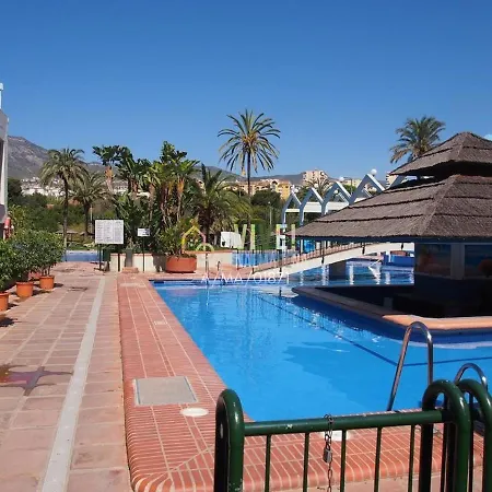 Benalbeach Large Terrace, Water Park Benalmádena